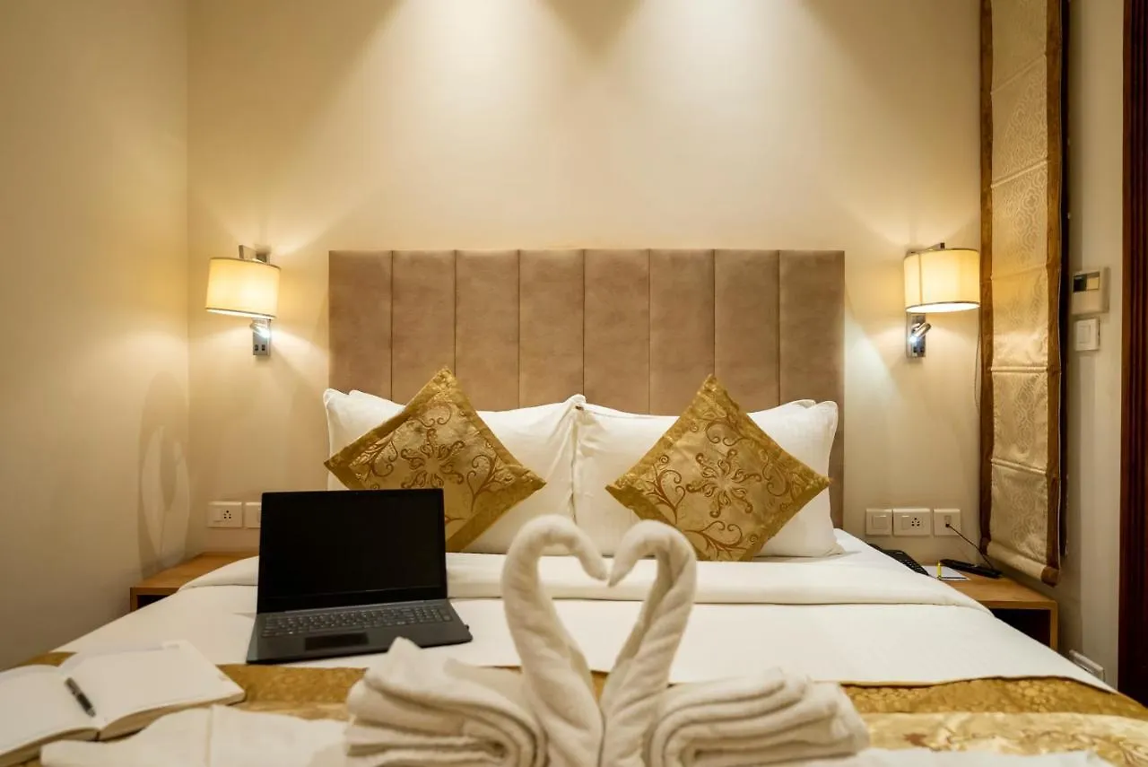 Celebrant Hotel Varanasi