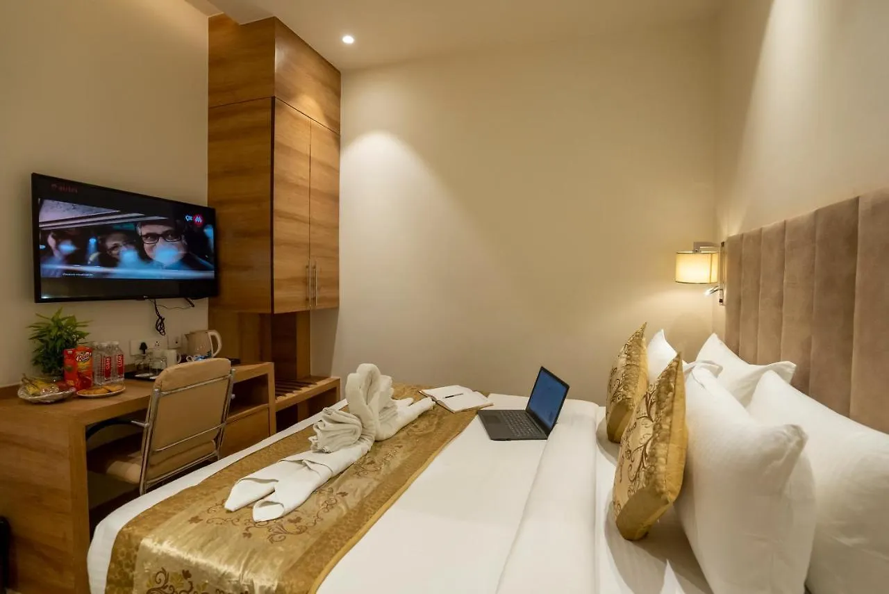 Celebrant Hotel Varanasi
