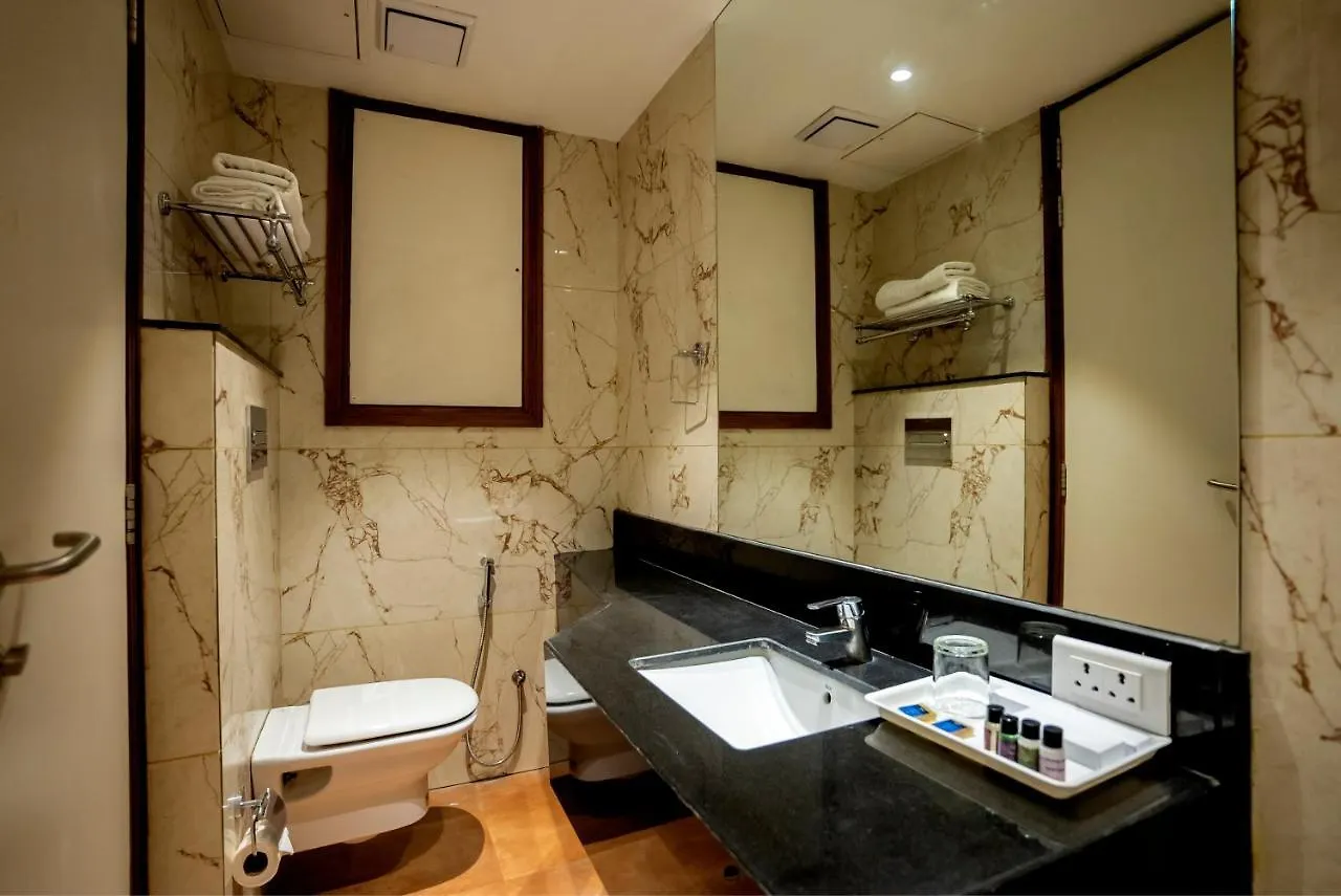 Celebrant Hotel Varanasi 3*,
