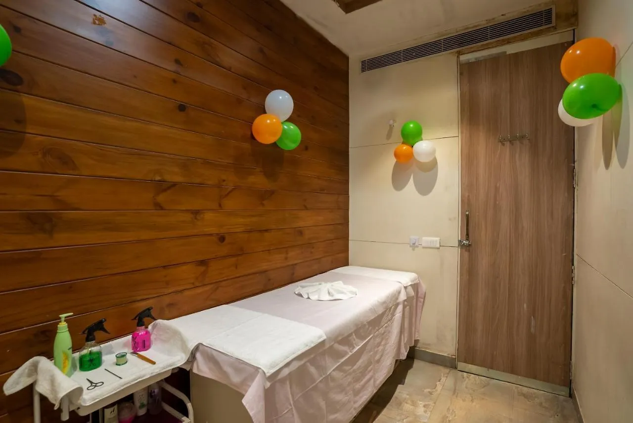 Celebrant Hotel Varanasi