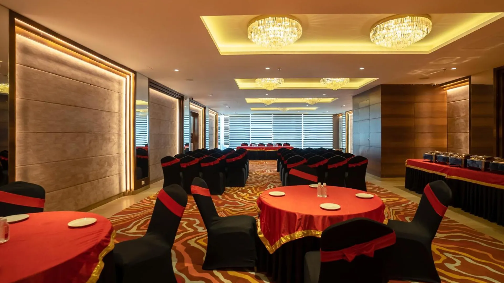 Celebrant Hotel Varanasi 3*,  India