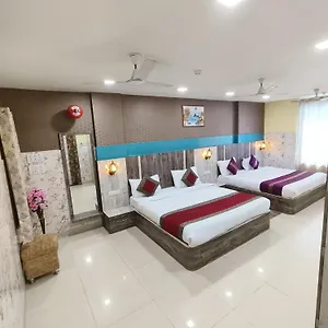 Hotel R S Residency, Varanasi